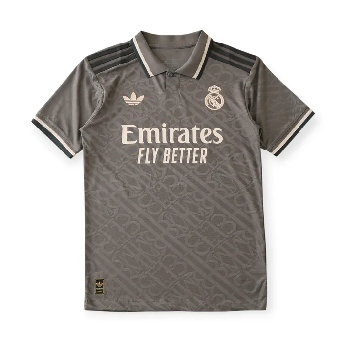 Real Madrid 24-25 Third Jersey in amman player version.jpg Jordan