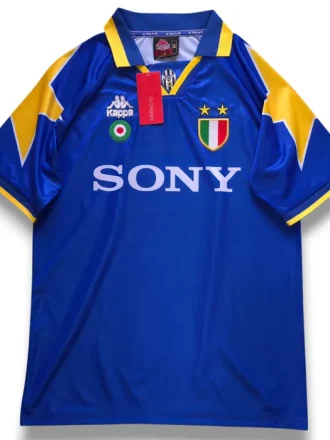 Juventust 95-96 Away Retro Jersey